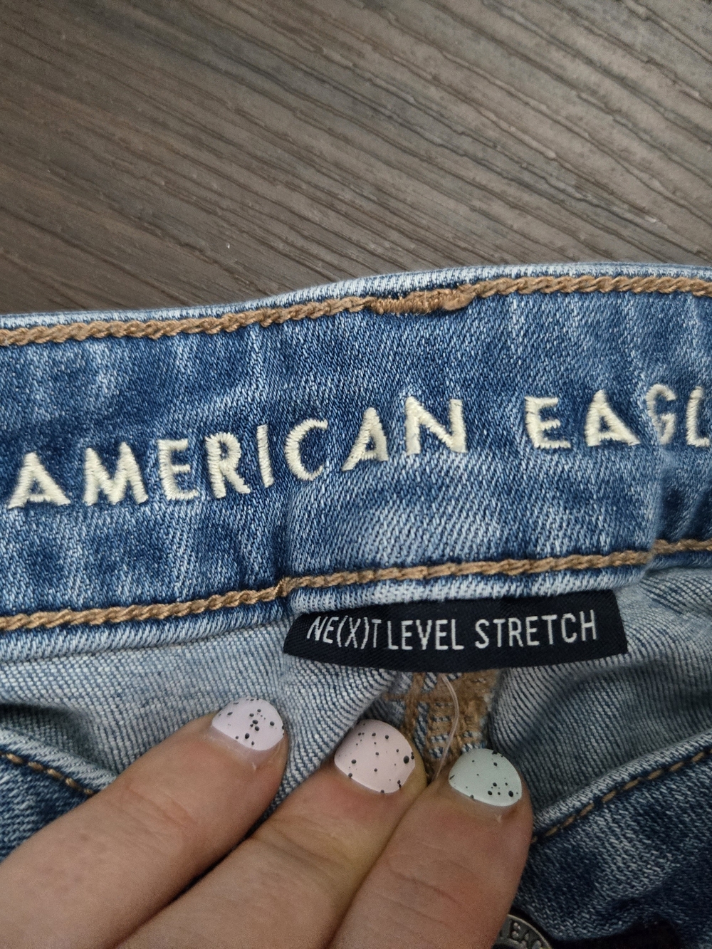 American Eagle Outfitters Medium Wash Skinny Jeans - Picture 5 of 5